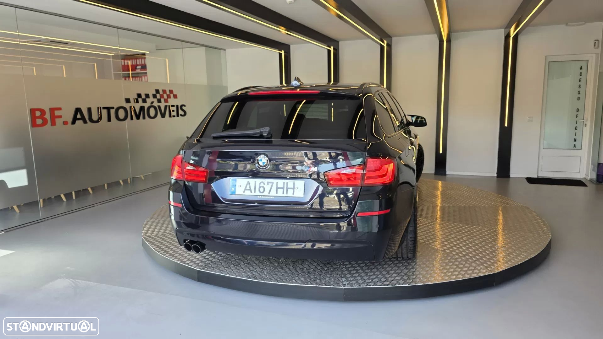 BMW 530 d Pack M Auto - 16