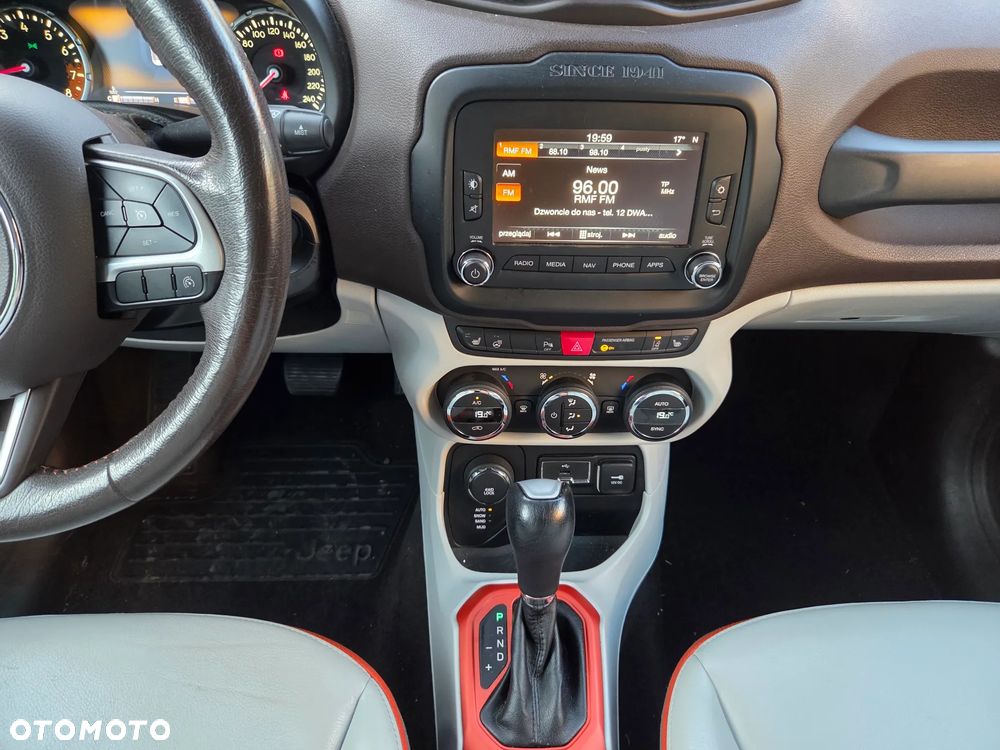 Jeep Renegade 1.4 MultiAir Limited 4WD S&S - 6