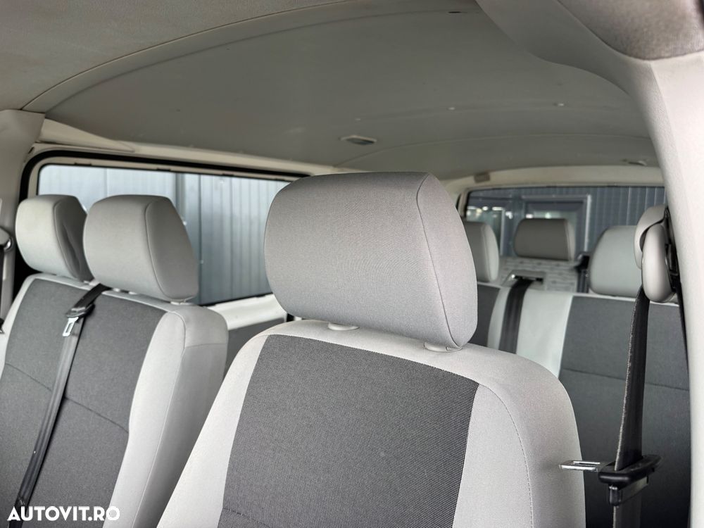 Volkswagen Transporter - 15