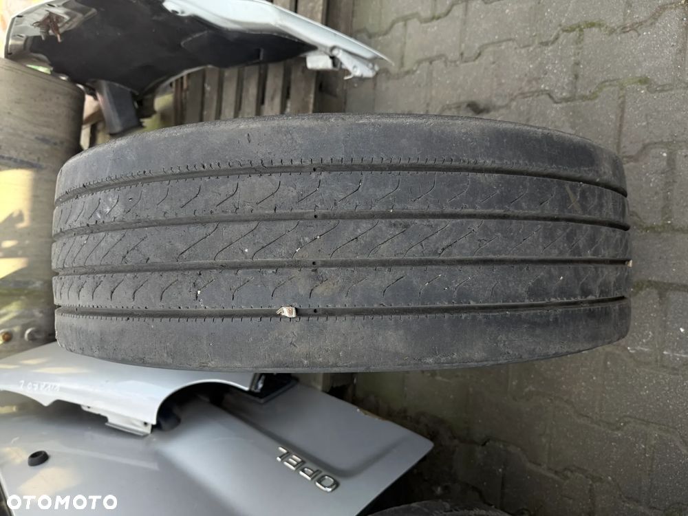 OPONA DUNLOP SP 372 CITY 275/70 R22.5 8MM PROWADZĄCA - 1