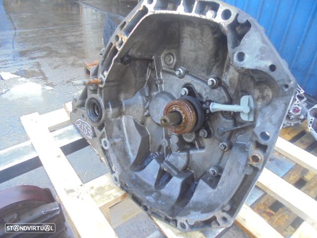 Caixa Velocidades JR5306 RENAULT CLIO 3 FASE 2 2011 1.5DCI 75CV 5P CINZENTO 5V - 3
