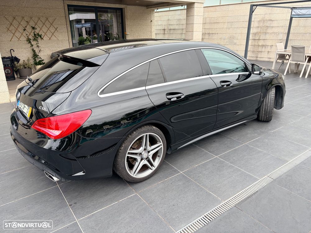 Mercedes-Benz CLA 200 d Shooting Brake AMG Line - 11