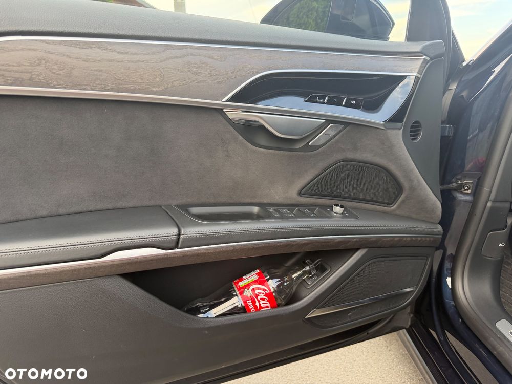 Audi A8 - 17