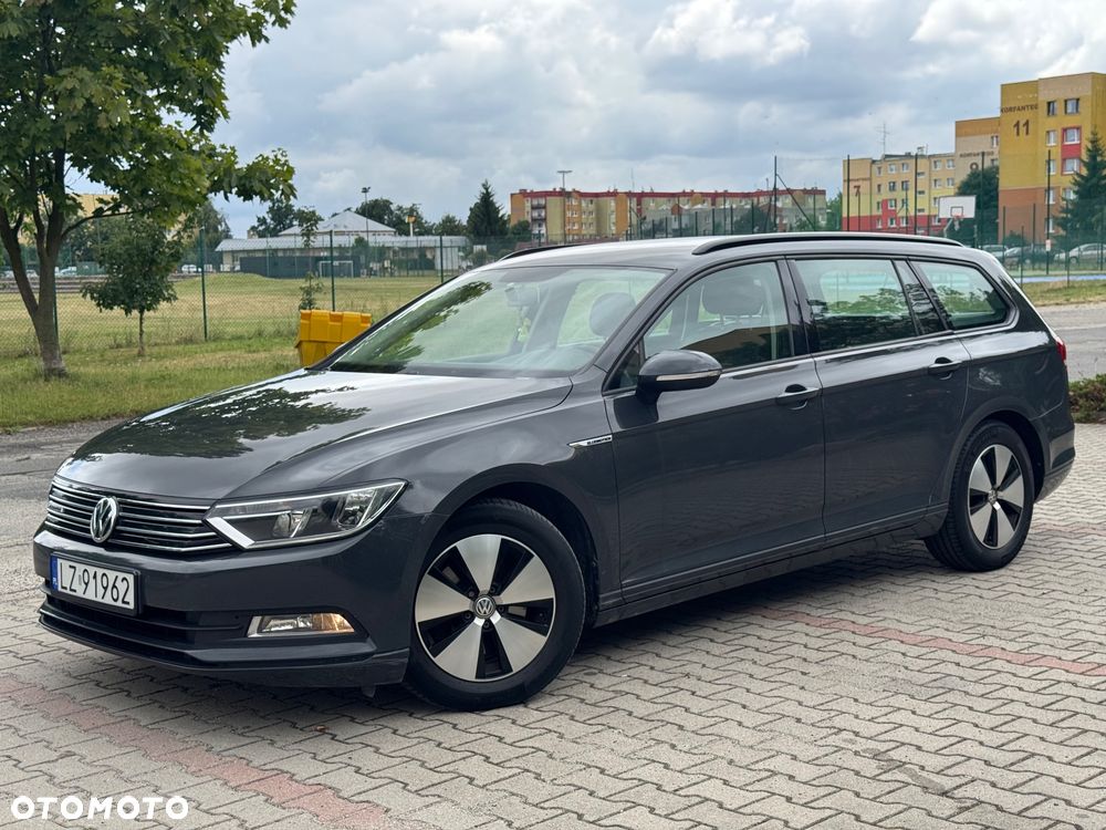 Volkswagen Passat 1.6 TDI BMT Trendline - 10