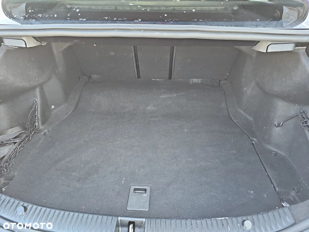 Mercedes-Benz Klasa C 300 9G-TRONIC - 22