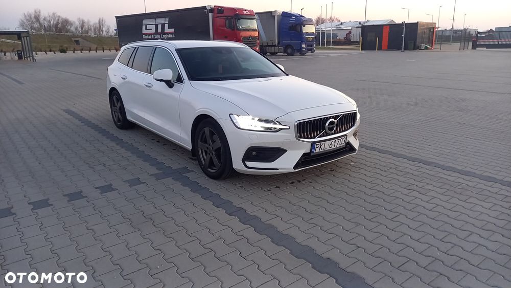 Volvo V60 D3 AWD Momentum - 9