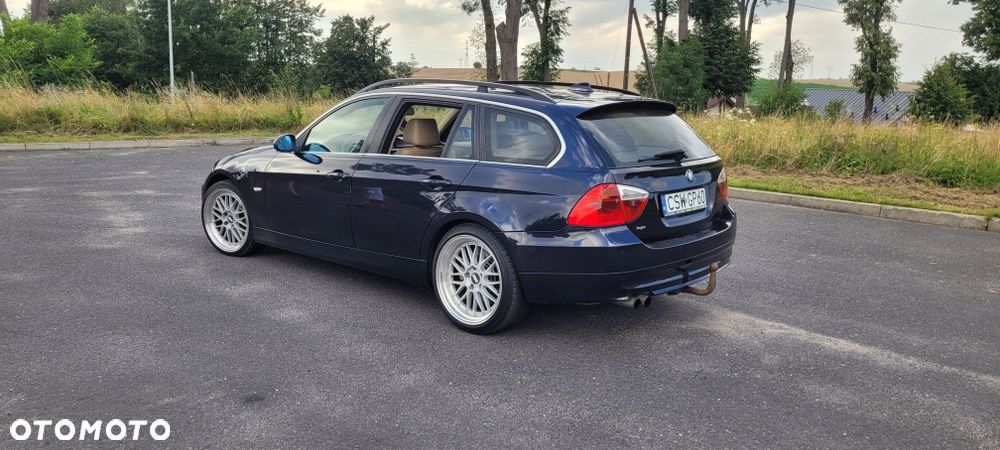 BMW Seria 3 - 3