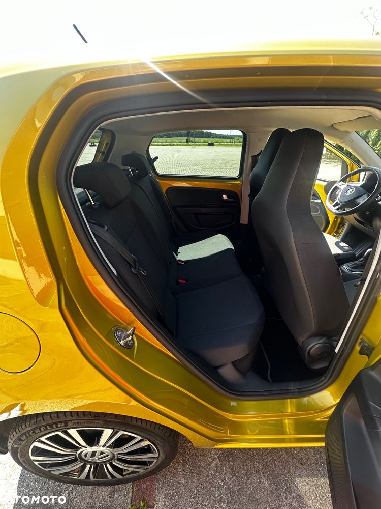 Volkswagen up! e-up - 36