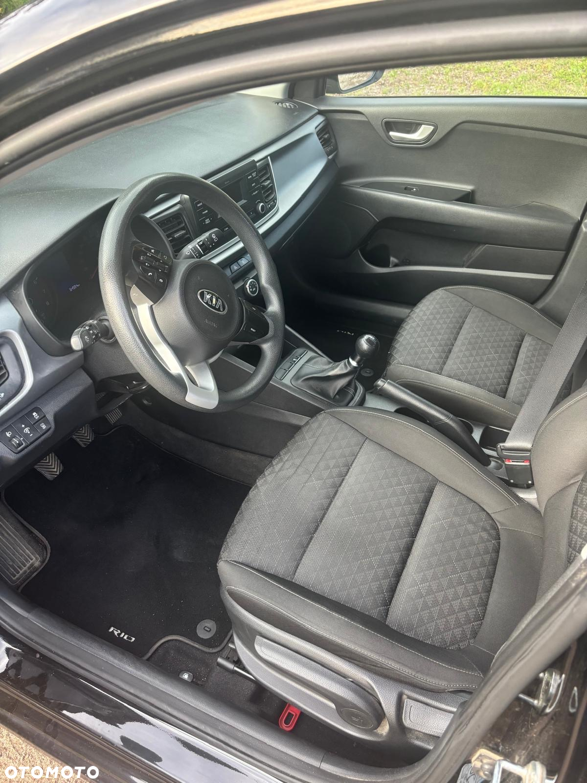 Kia Rio 1.2 M - 6
