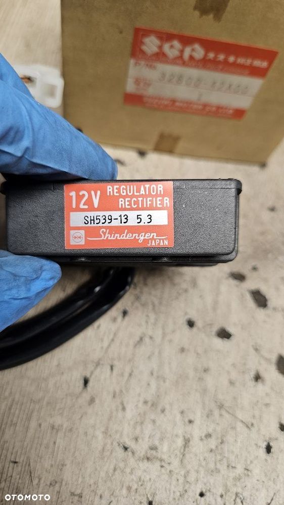 Regulator Napięcia Suzuki DR125 DR200 SP200  32800-42A00 - 2