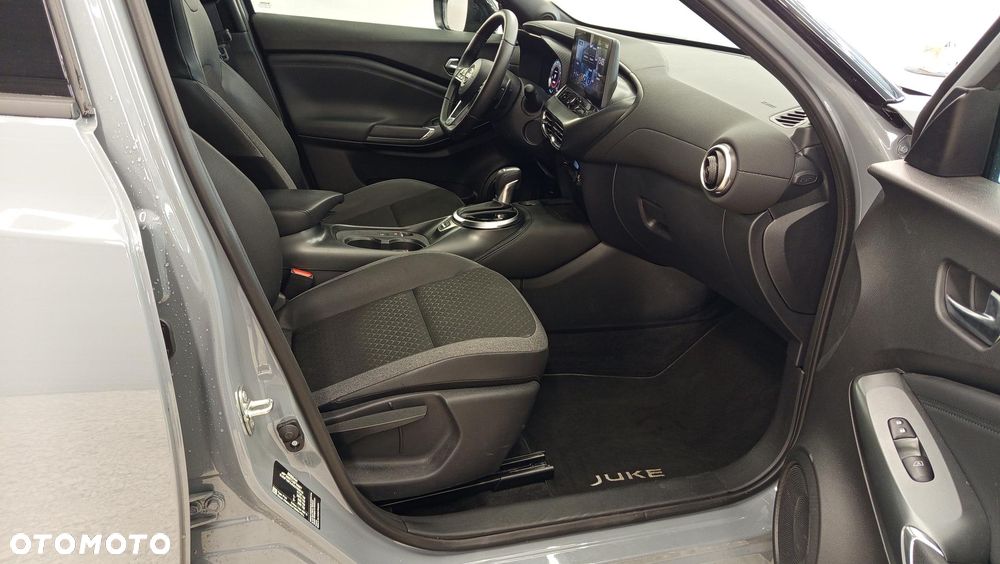 Nissan Juke 1.0 DIG-T N-Connecta DCT - 13