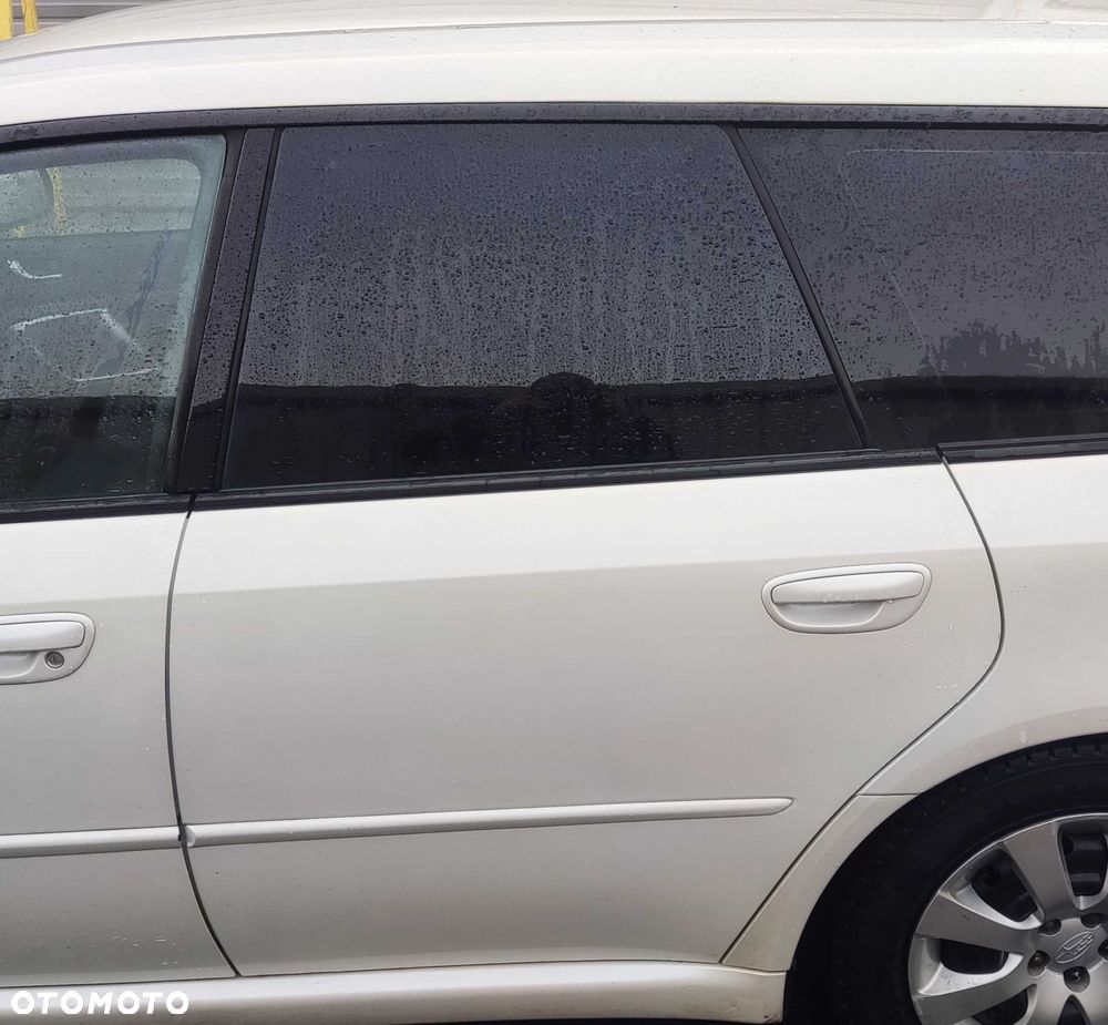 DRZWI KOMPLETNE LEWY TYŁ SUBARU LEGACY IV KOMBI 37J - 1