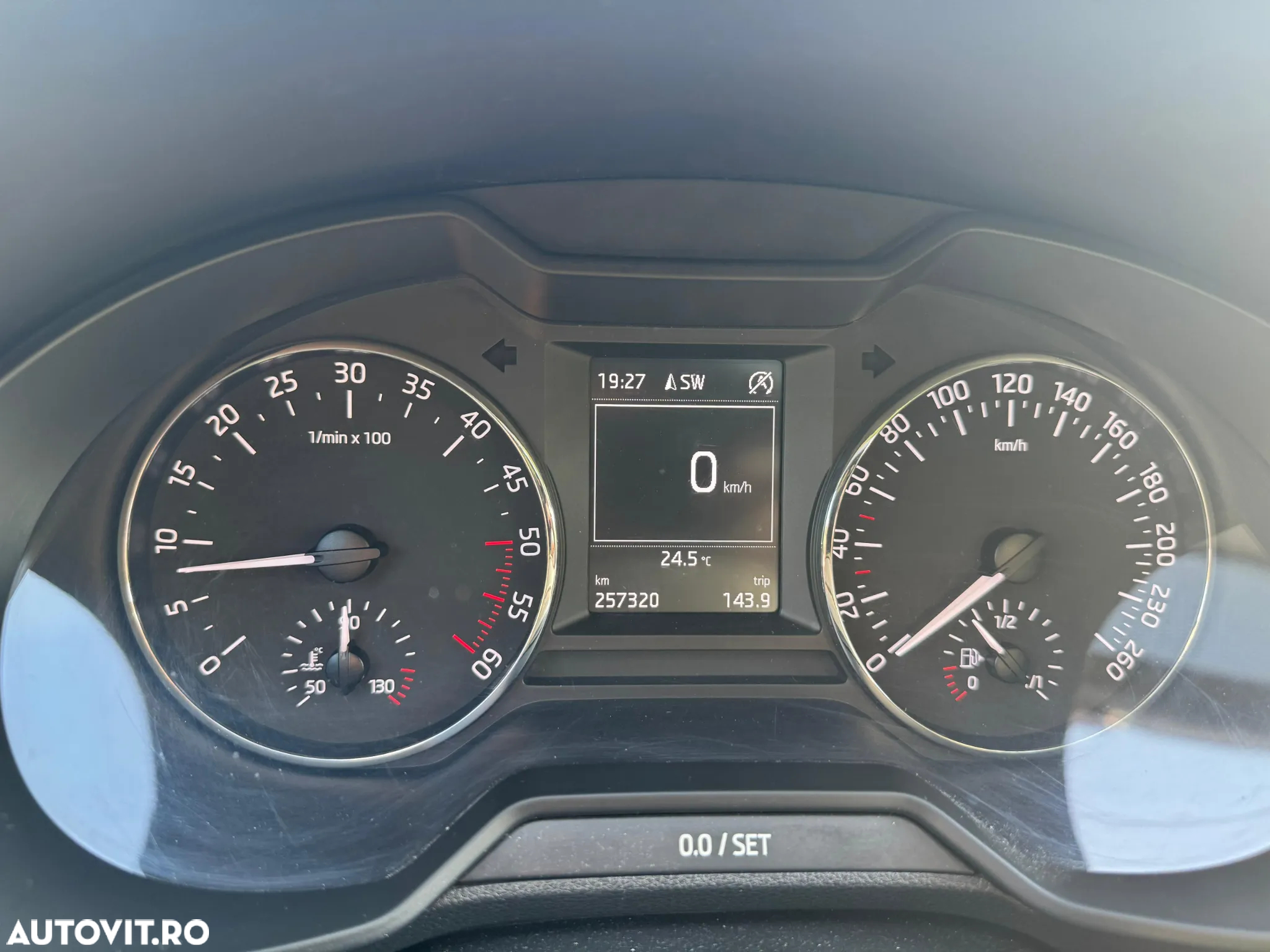 Skoda Octavia 1.6 TDI AMBITION - 5