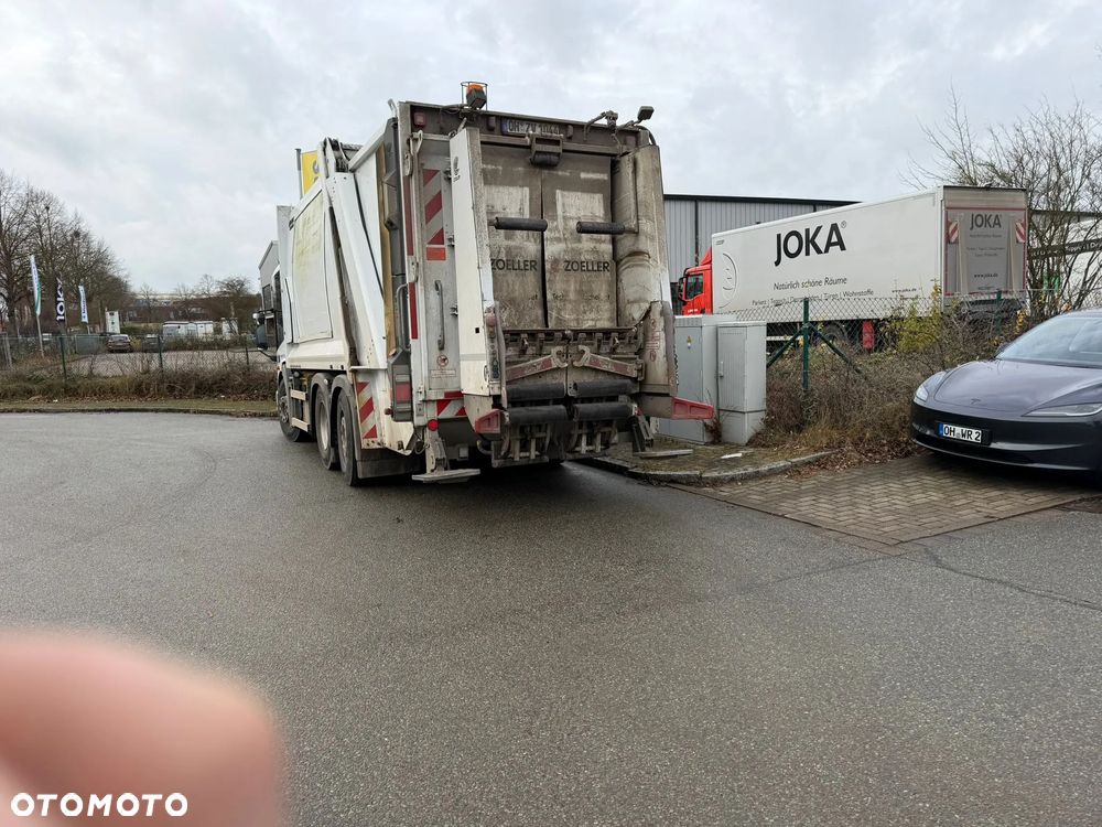 Mercedes-Benz ECONIC 2630 EURO 6 ZOELLER medium x 2 22 m z DE - 19