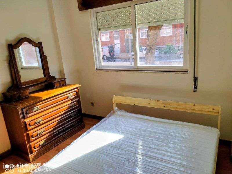 Apartamento T1 Ramalde - Grande imagem: 5/10