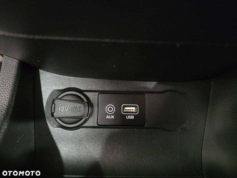 Hyundai i20 blue 1.4 Active Select - 19