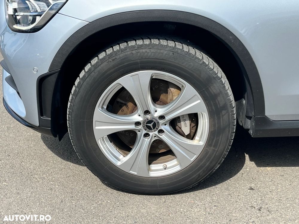 Mercedes-Benz GLC 300 de 4Matic 9G-TRONIC - 32