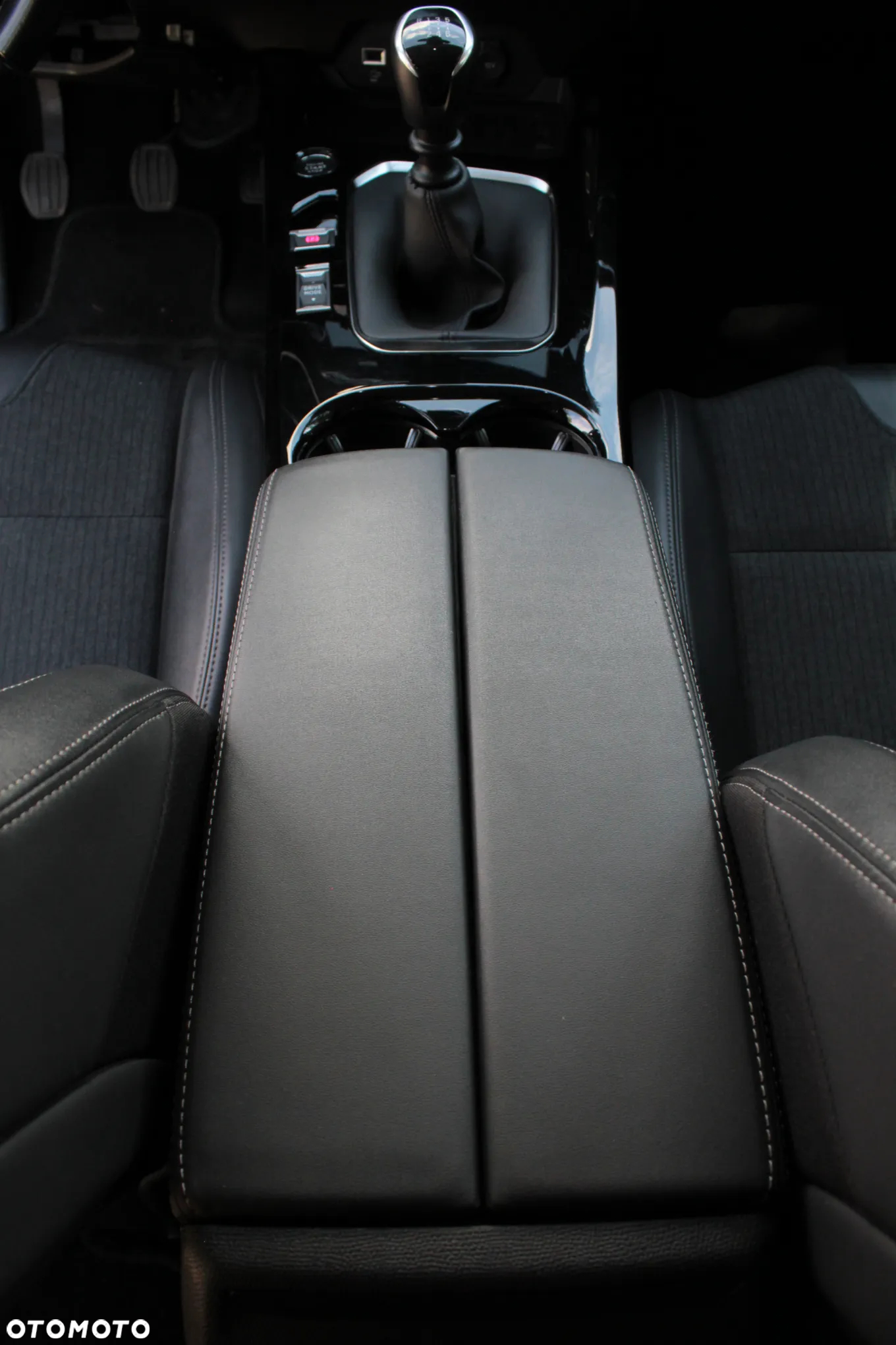 Peugeot 508 SW BlueHDi 130 Allure - 19