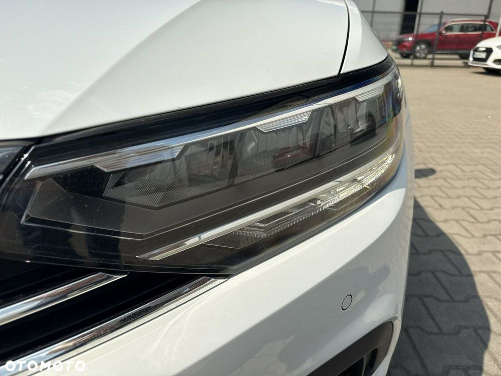 Volkswagen Passat 1.5 TSI EVO Business DSG - 9
