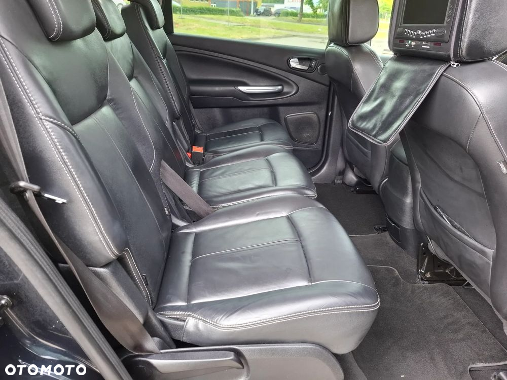 Ford S-Max 2.0 TDCi DPF Business Edition - 23