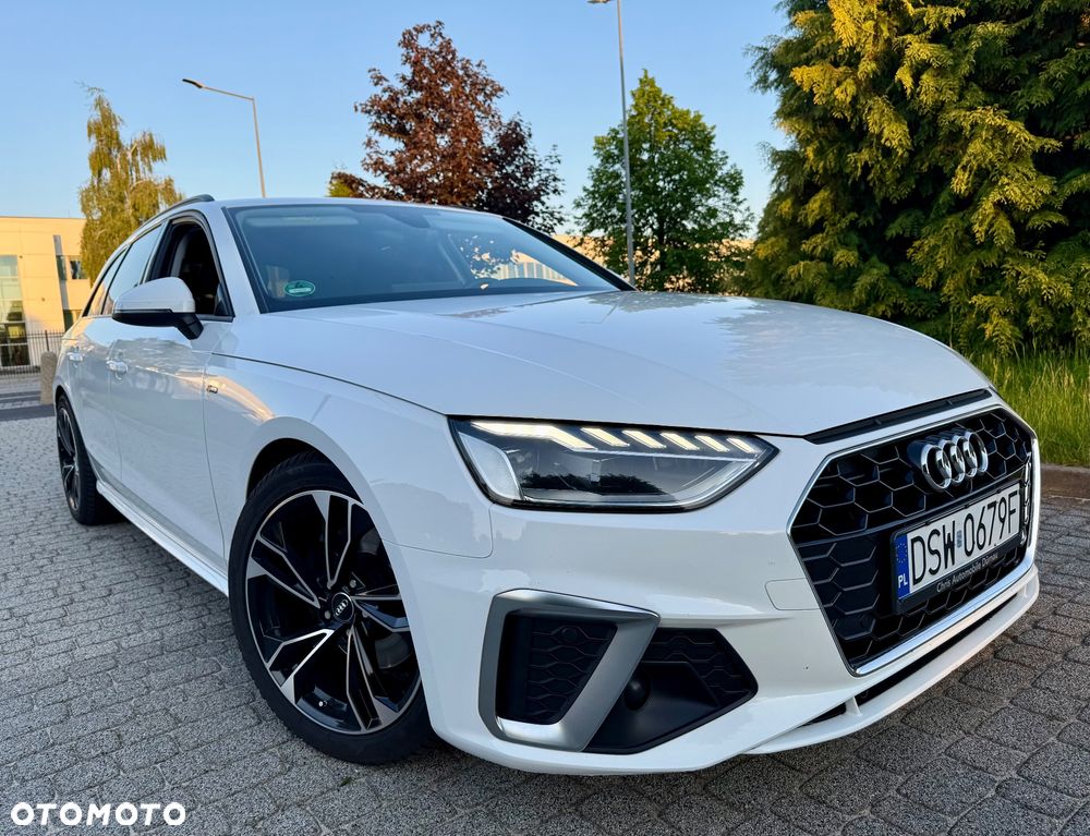 Audi A4 Avant 35 TDI S tronic - 1