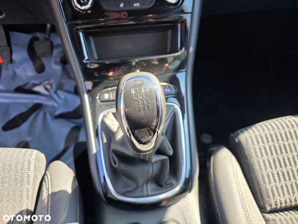 Opel Astra 1.2 Turbo Start/Stop Business Elegance - 24
