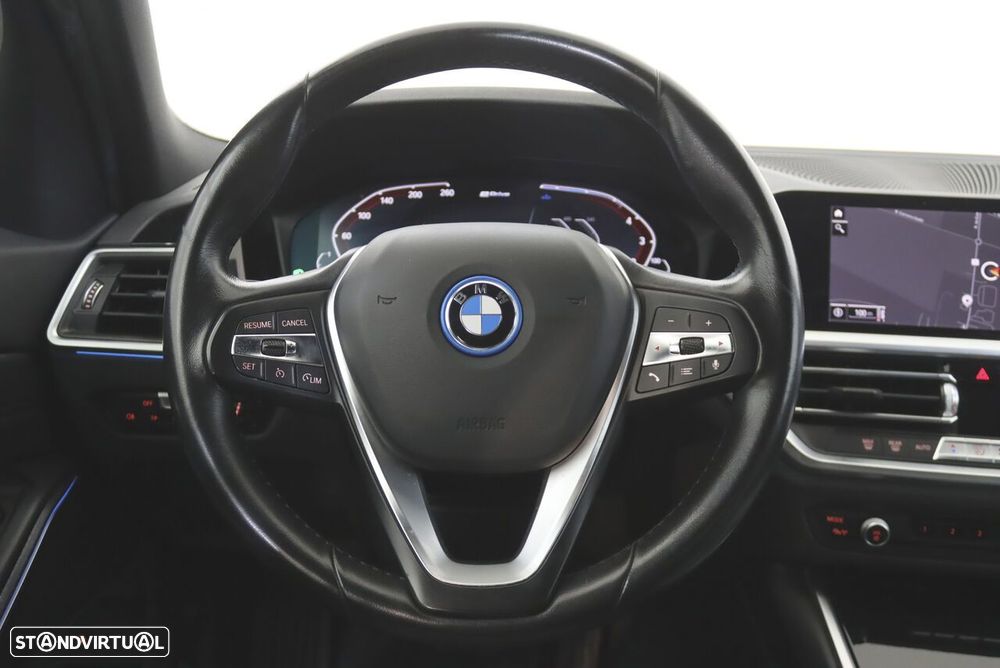BMW 320 e Line Sport Auto - 9