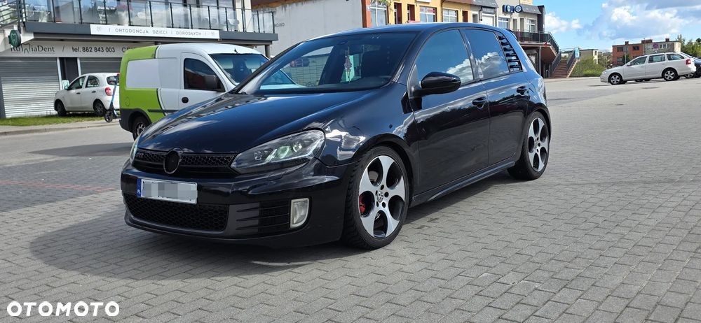Volkswagen Golf 2.0 TSI GTI DSG
