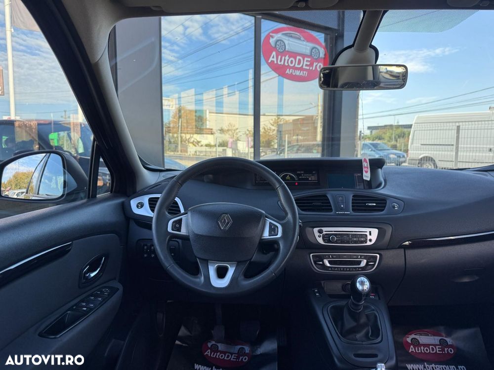 Renault Scenic - 8