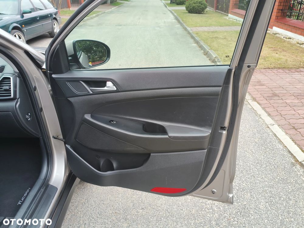 Hyundai Tucson blue 1.6 CRDi 2WD Select - 35