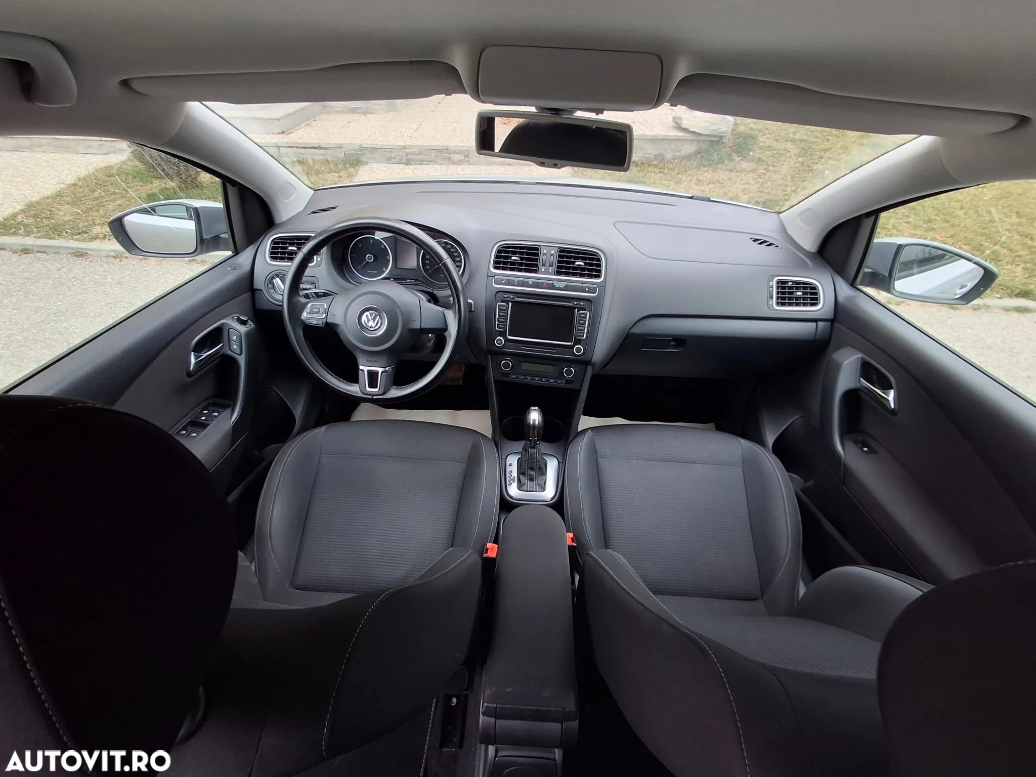 Volkswagen Polo 1.6 TDI DPF DSG Comfortline - 20