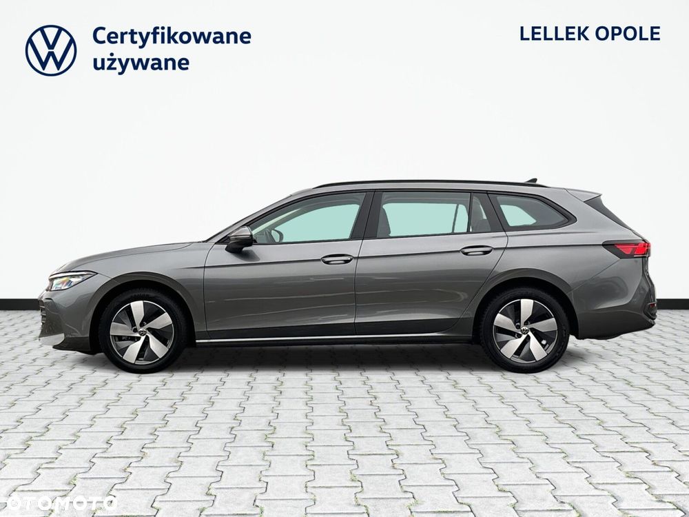 Volkswagen Passat Variant 1.5 TSI ACT mHEV DSG - 9