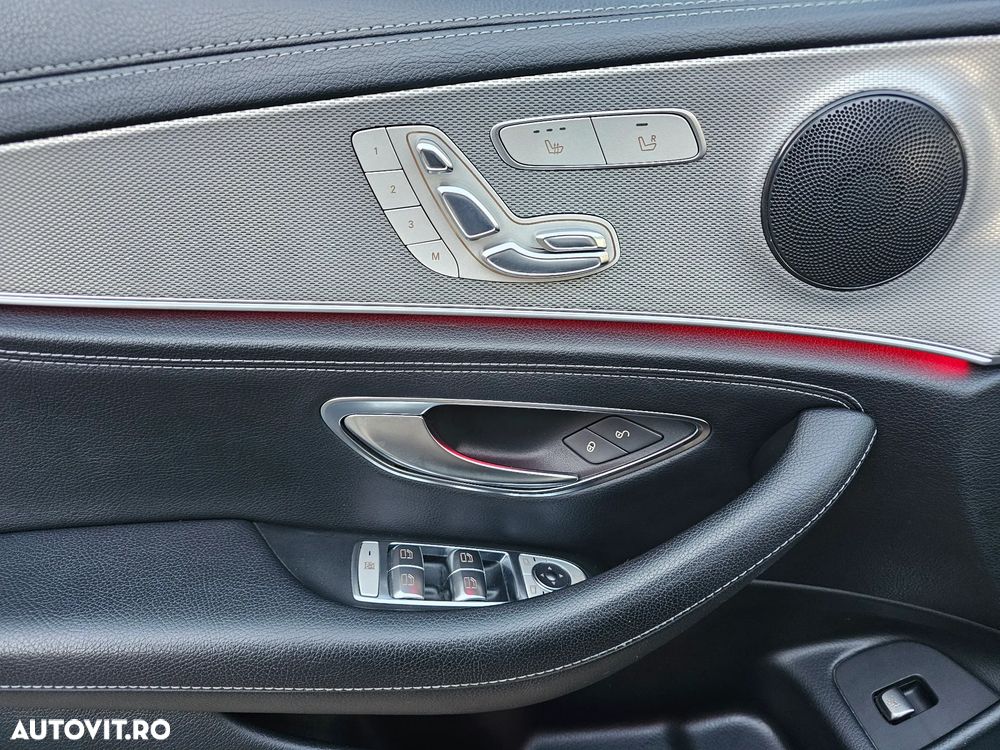 Mercedes-Benz E - 21