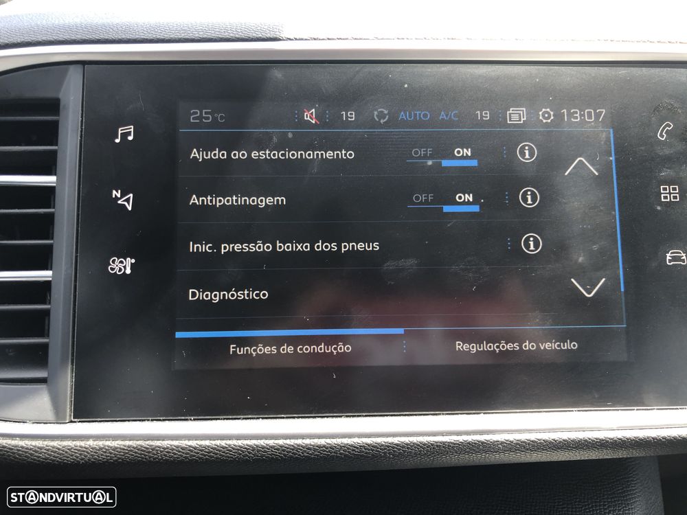 Peugeot 308 SW 1.5 BlueHDi Style - 21