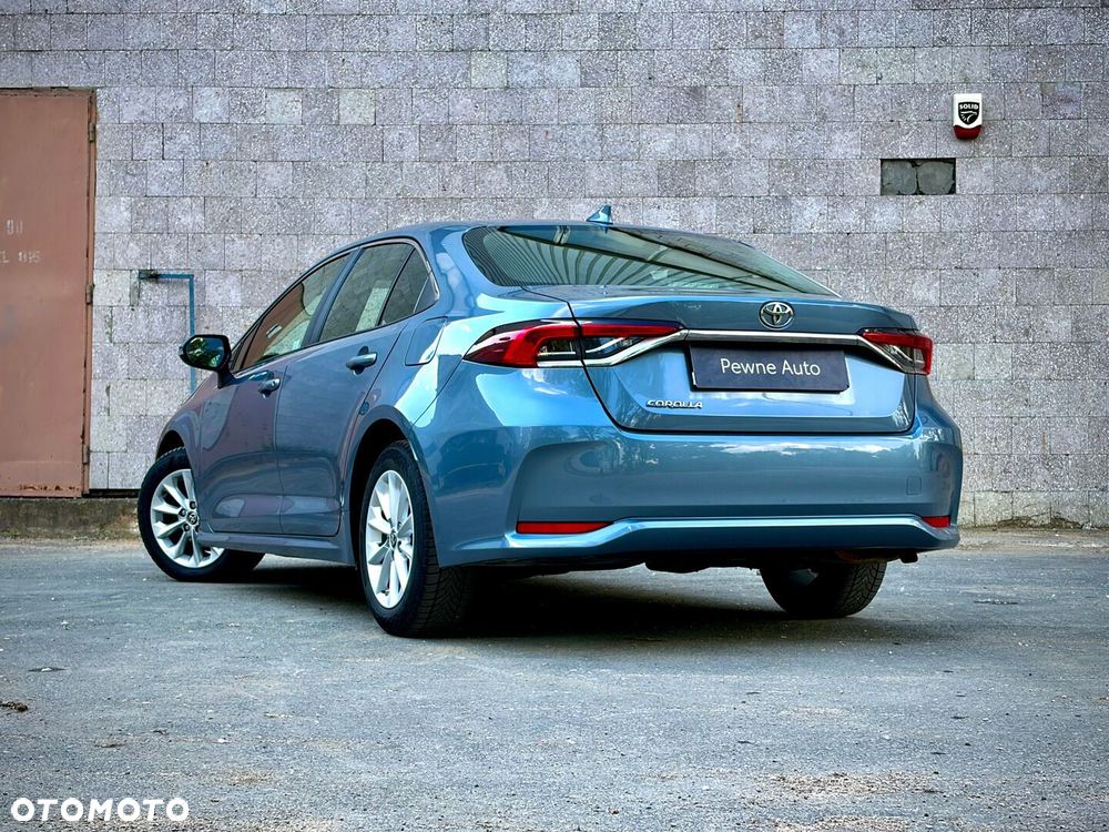 Toyota Corolla - 4