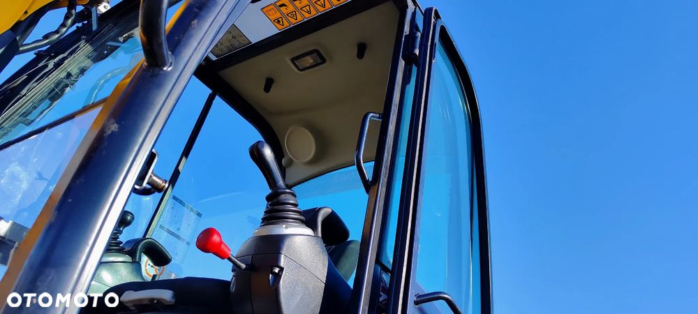 JCB JCB 8026 CTS mini Koparka 1317 MTG sprowadzona 3 łyżki szybkozłącze hydrauliczne piękny stan GOODBER 8025 - 26