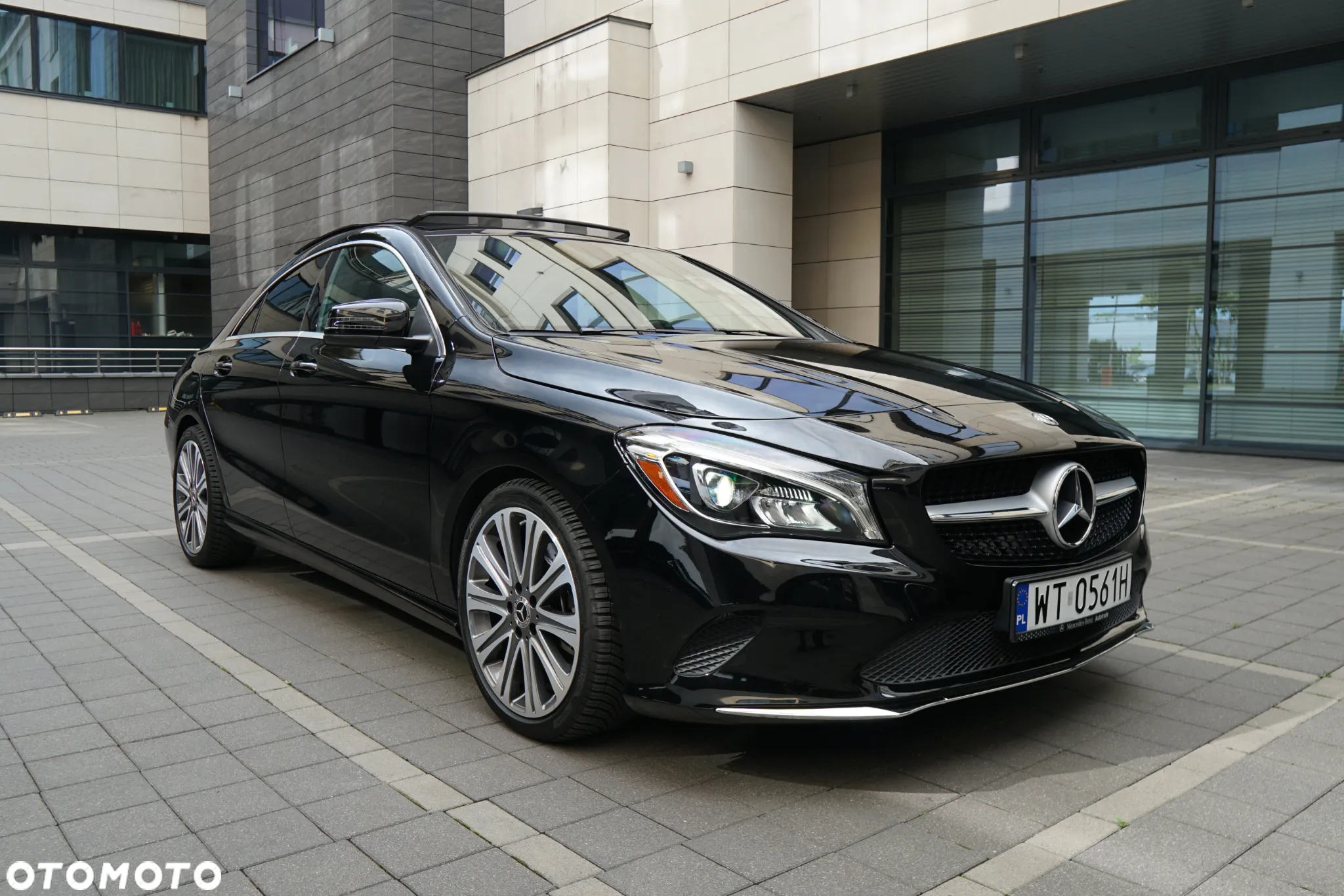 Mercedes-Benz CLA 250 4-Matic - 8