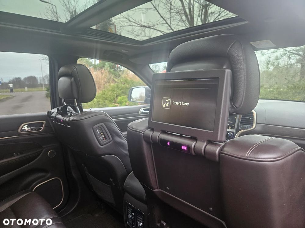 Jeep Grand Cherokee 3.0 CRD Overland Summit EU6 - 33