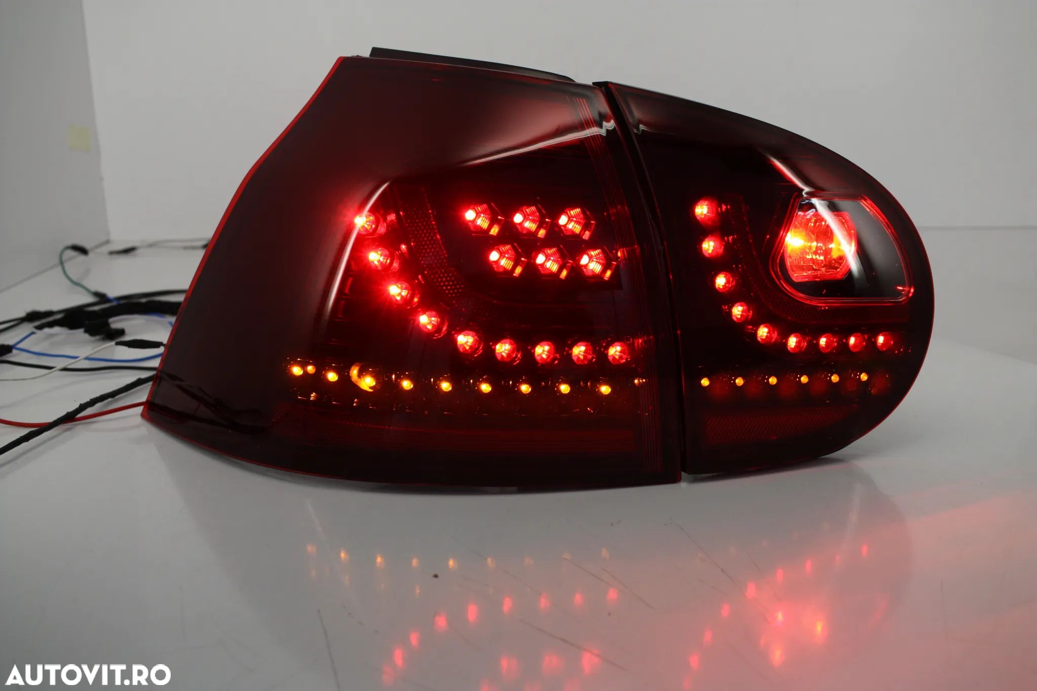 Stopuri LED compatibil cu VW Golf V 5 (2004-2009) Rosu Inchis - 1