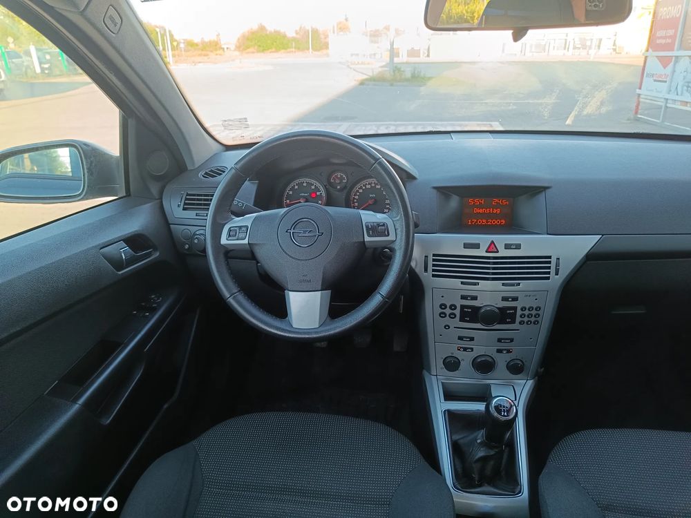 Opel Astra - 13