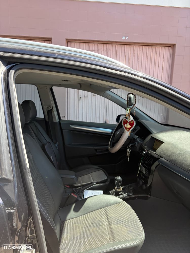 Opel Astra 1.7 CDTI Edition - 17