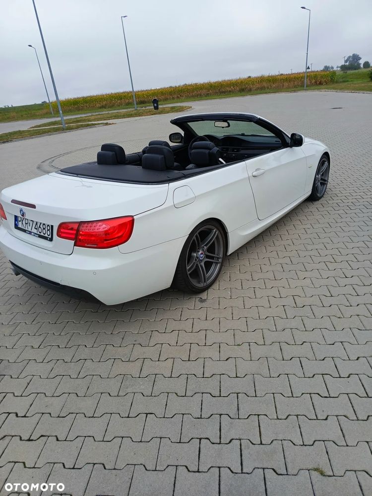 BMW Seria 3 320d - 33