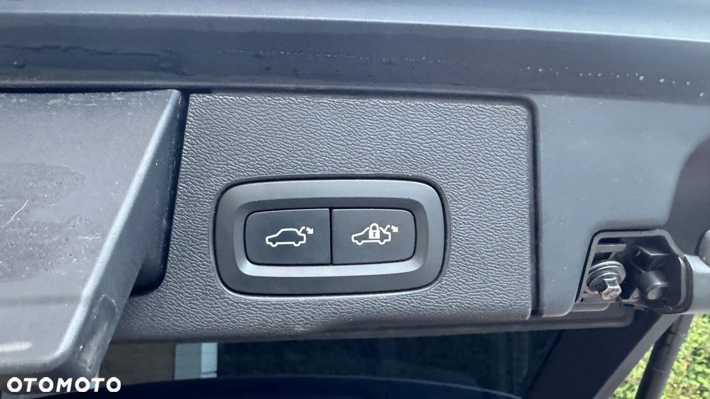 Volvo XC 60 D3 Momentum Pro - 29