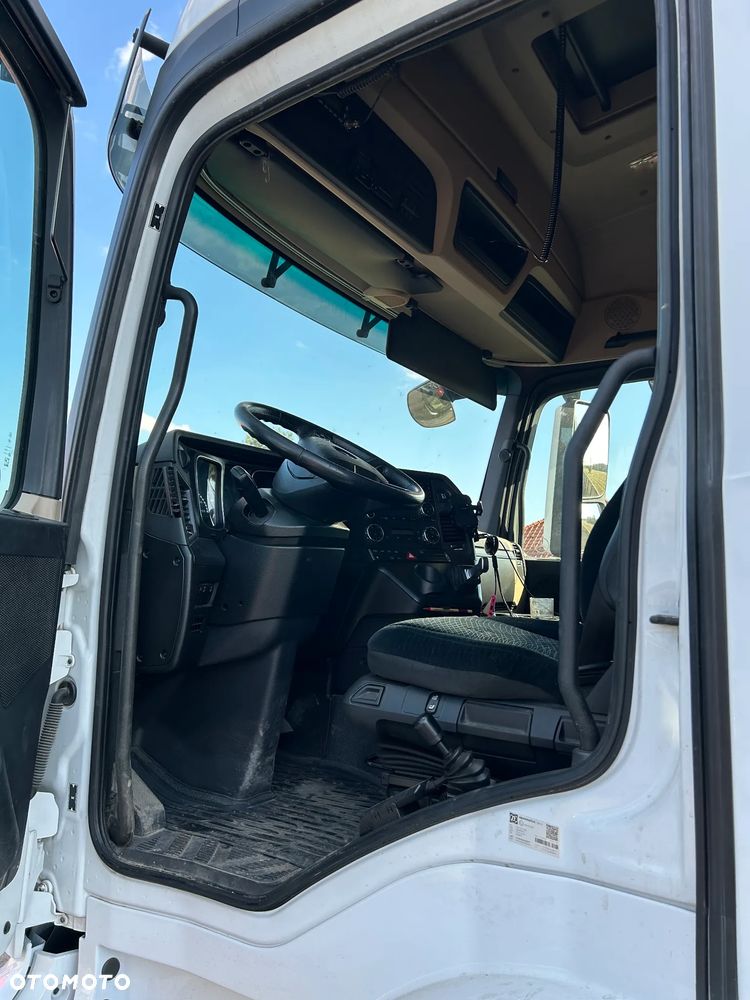 Mercedes-Benz arocs - 15