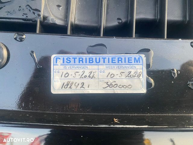 Volvo V60 D6 Plug-In-Hybrid AWD Geartronic Momentum - 22