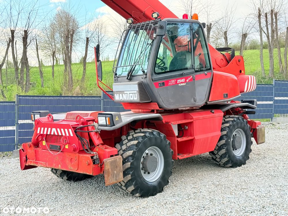 Manitou * Ładowarka Teleskopowa * Manitou MRT 2540 * Obrotowa * 25m * 4 Tony * Sterowanie z Pilota * UDT * - 5