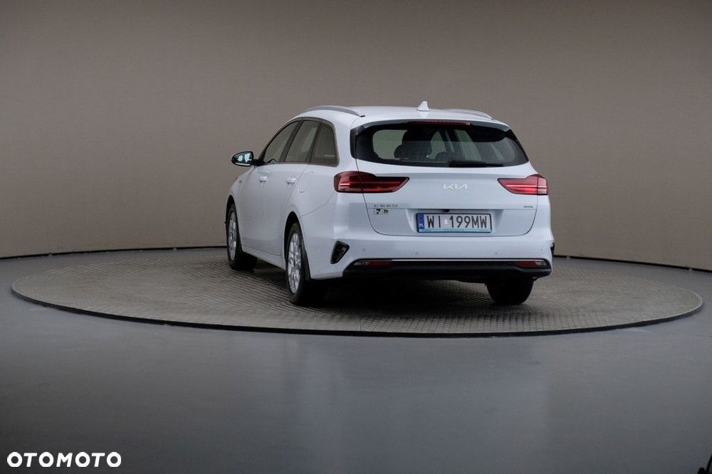 Kia Ceed 1.5 T-GDI M - 2