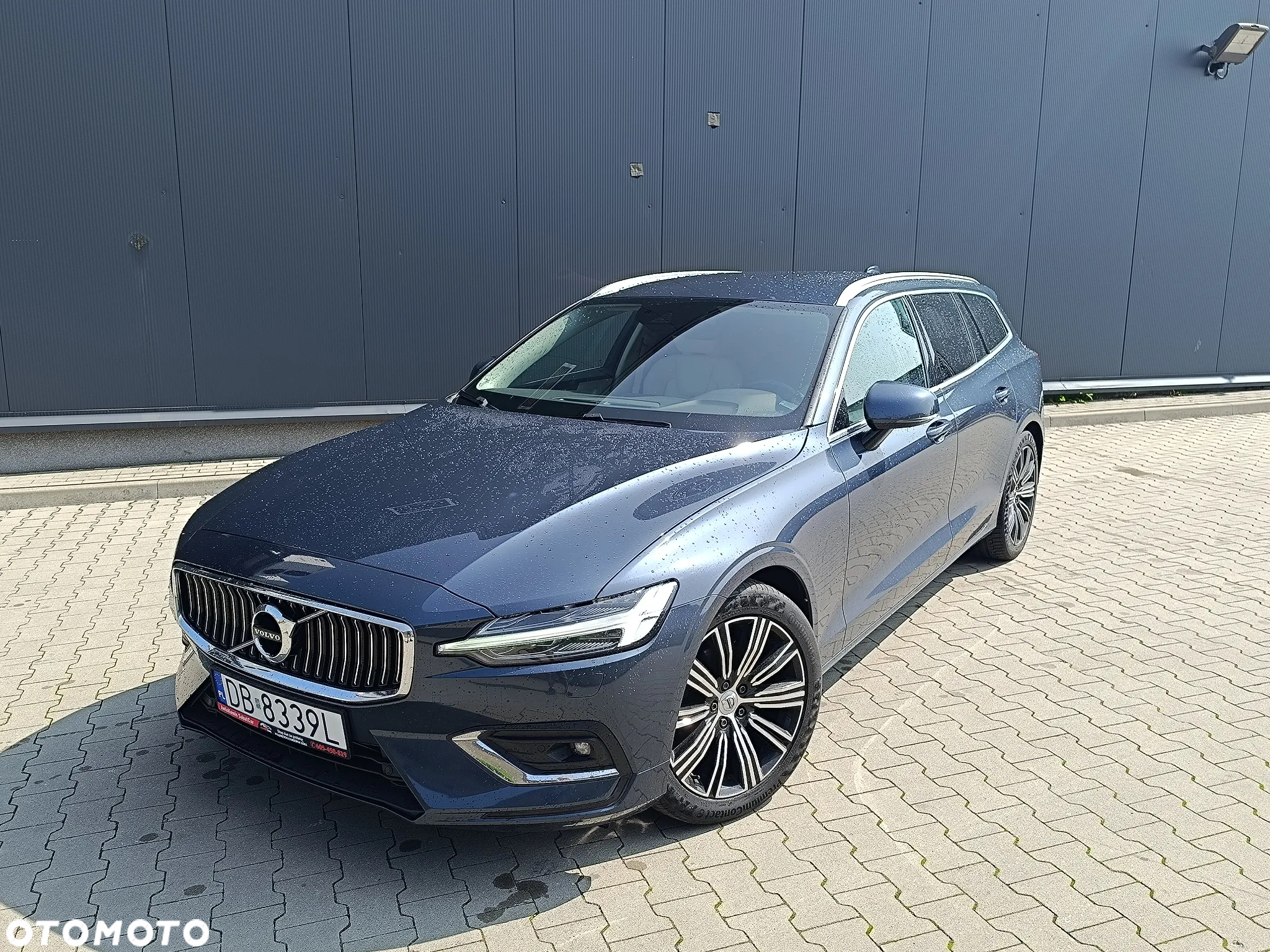 Volvo V60 D4 Inscription - 12