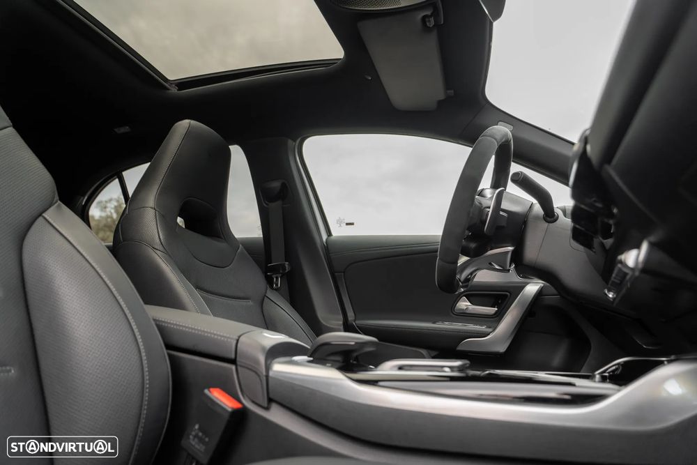 Mercedes-Benz A 45 AMG S 4Matic+ - 10
