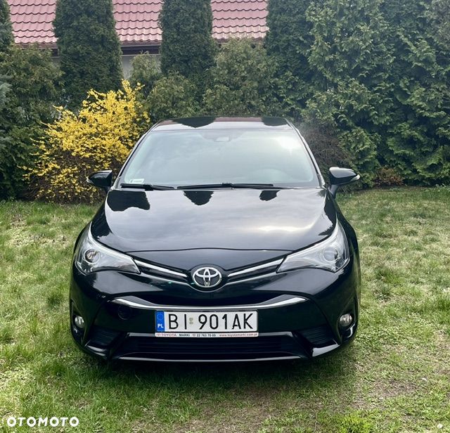 Toyota Avensis 1.8 Premium - 1